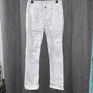 Wrangler Straight Leg White Jeans 7/8 x 32